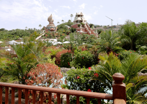 Vu sur monument flamme du Siam Park